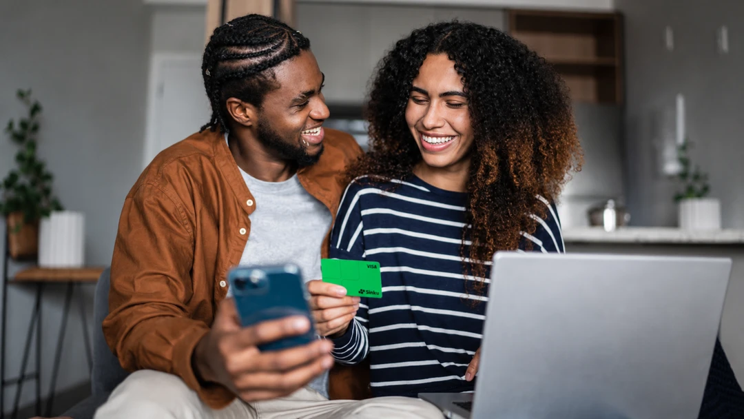 Couple using Sinku card